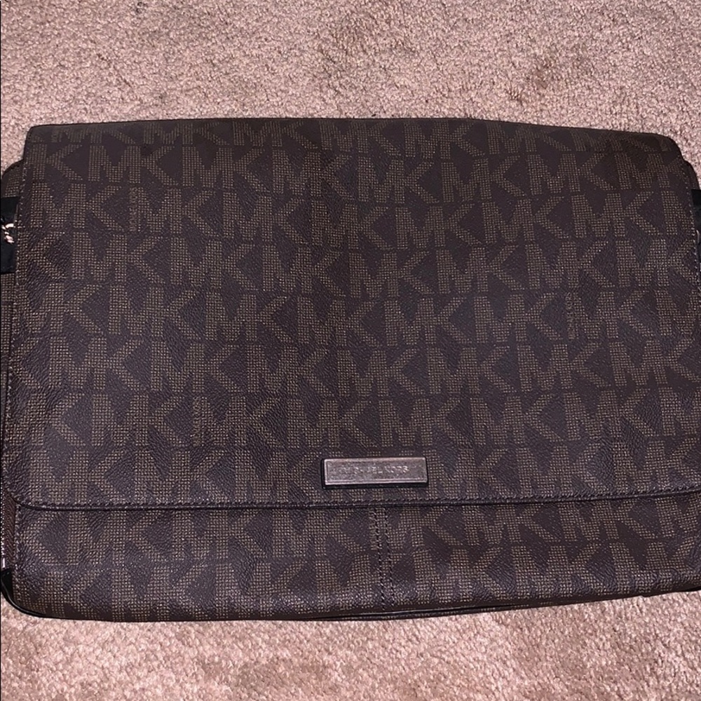 Michael kors laptop bag